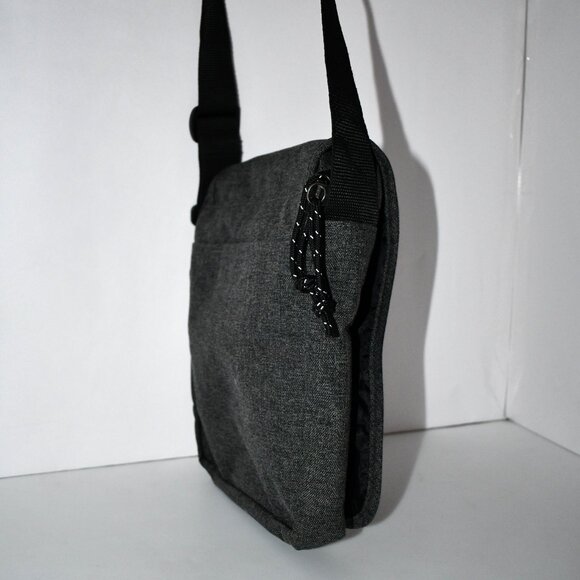 Eastpak Crossbody Flex Black Denim Bag New With Out Tags Details: 100% Nylon Lif - Picture 8 of 8